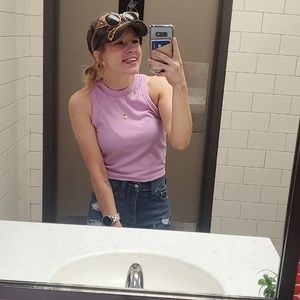 Meet your Posher, Kelly